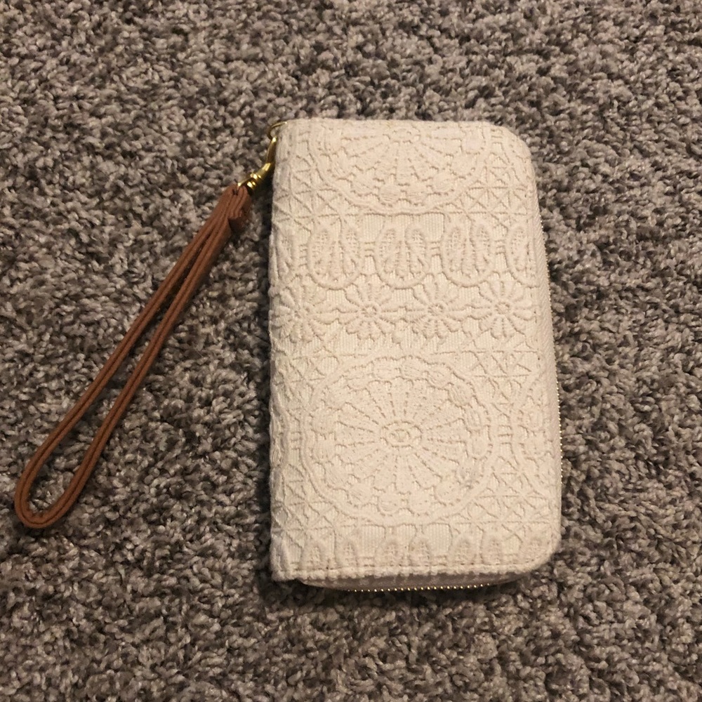 Mossimo wallet/wristlet